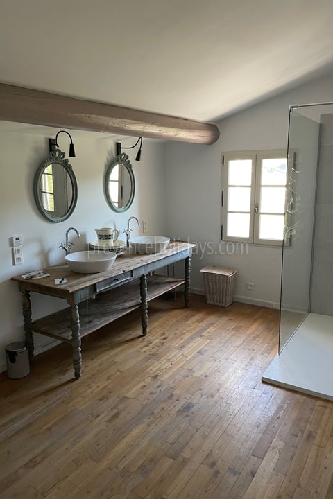 257 - Le Refuge du Soleil: Villa: Bathroom 5