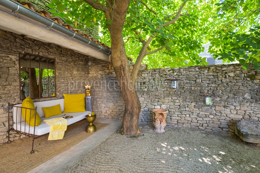 13 - Mas Cabrières: Villa: Exterior