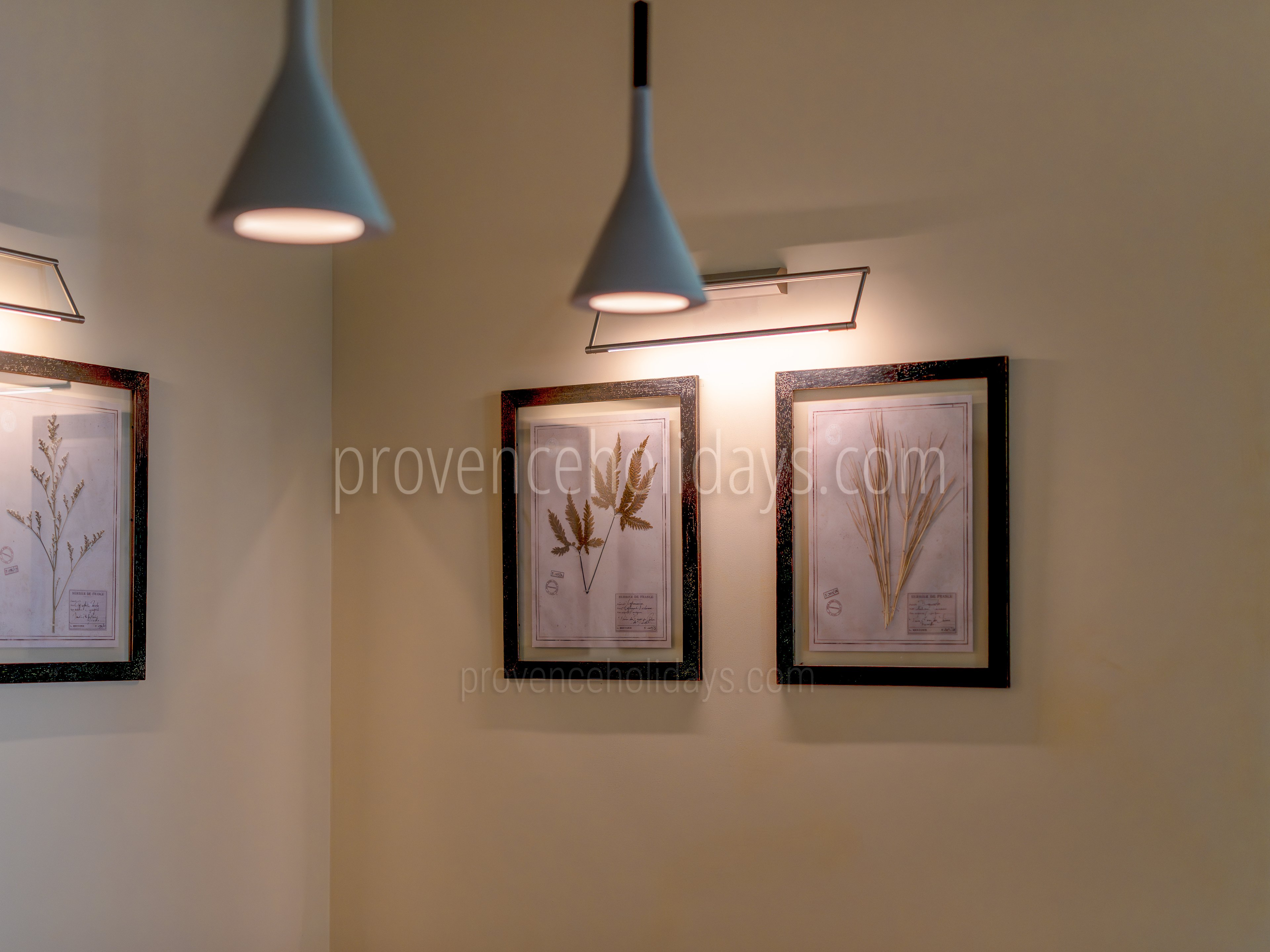 27 - Mas de la Douce Filiole: Villa: Interior