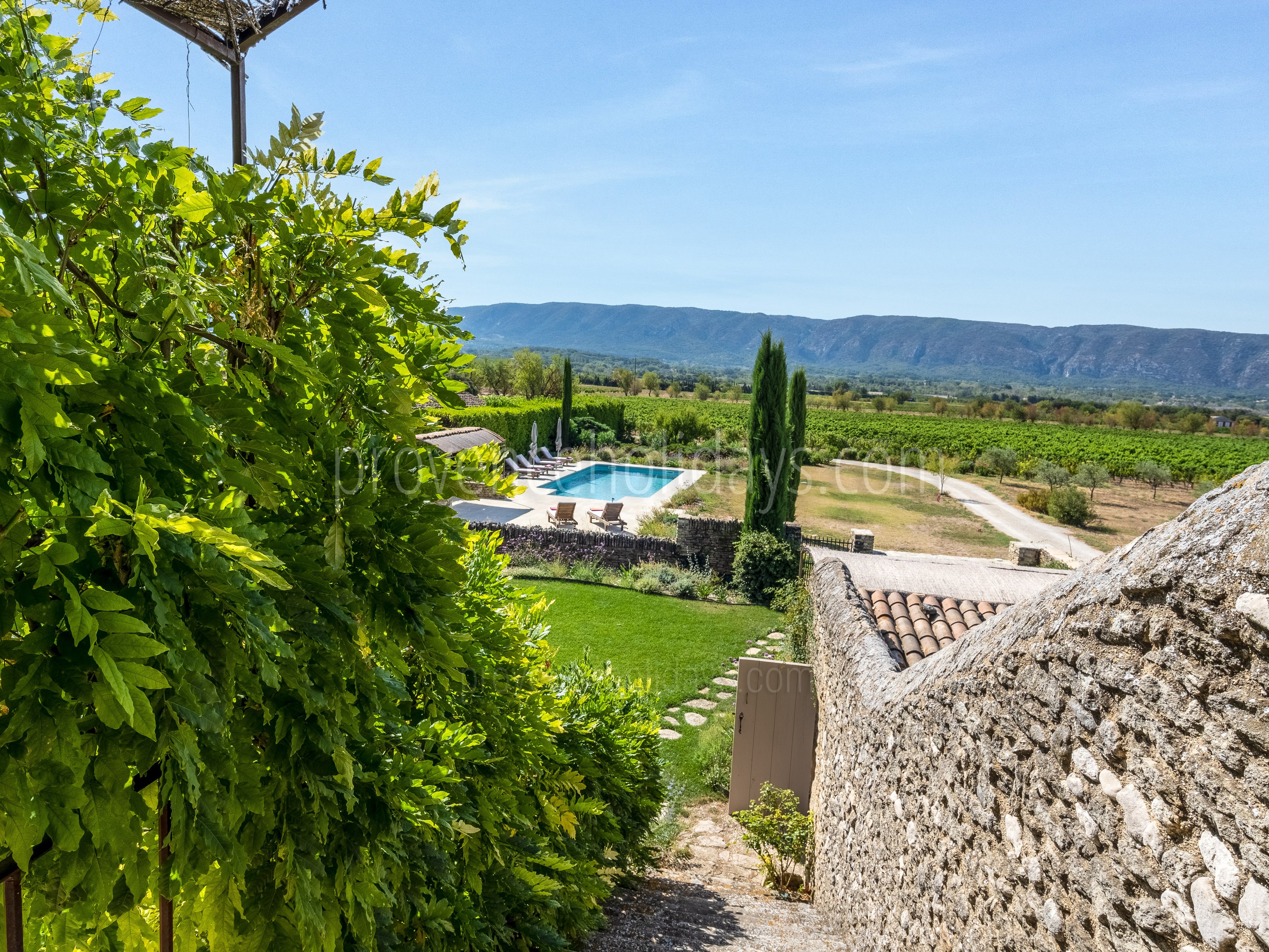 19 - Mas d\'Antoine: Villa: Exterior