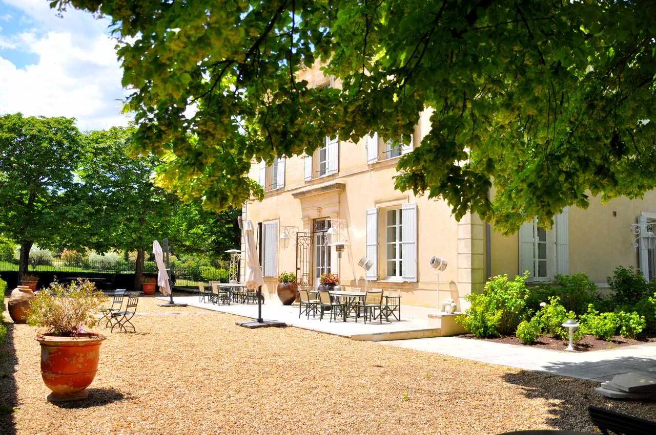 villa exterior