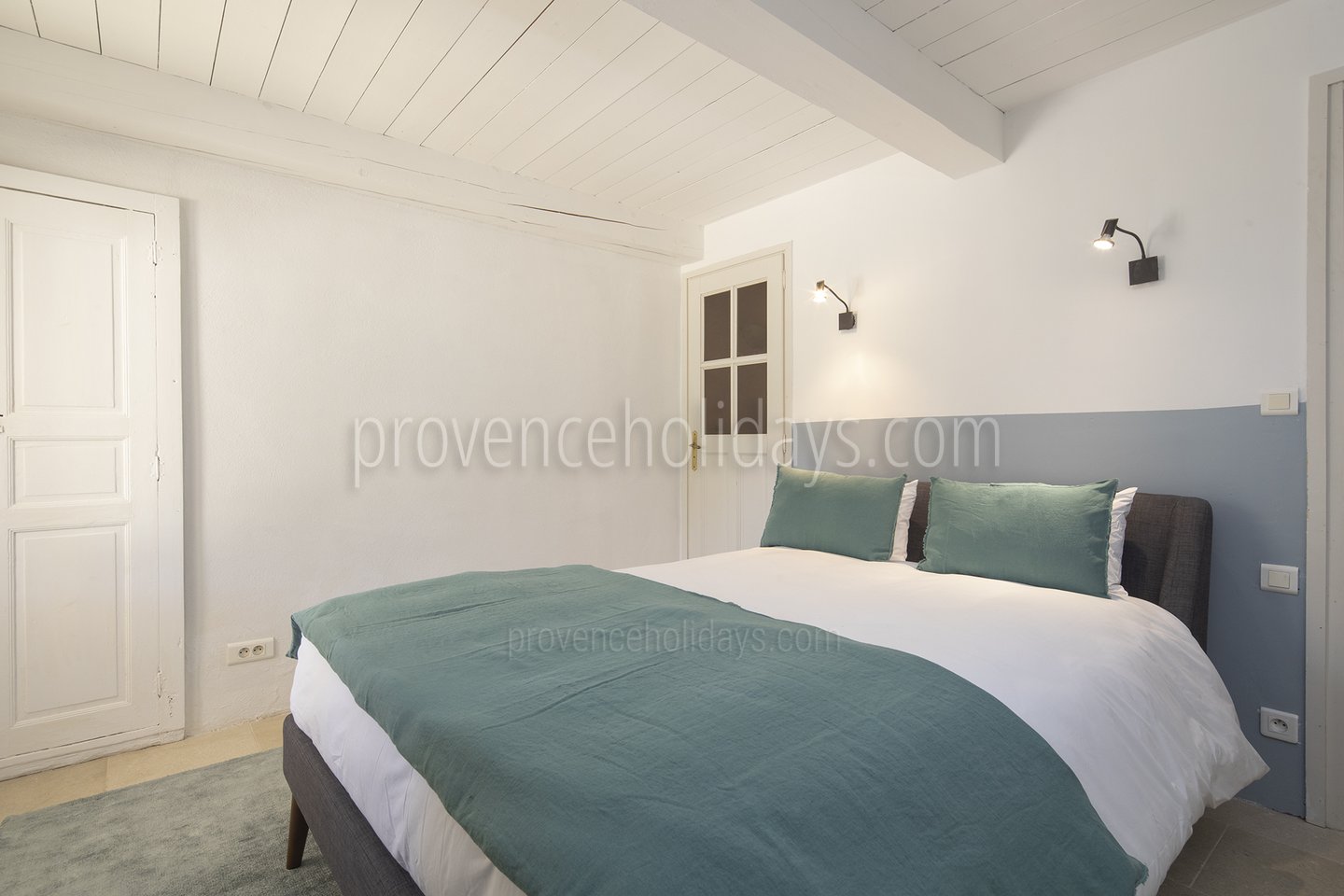 61 - Mas du Carlet: Villa: Bedroom