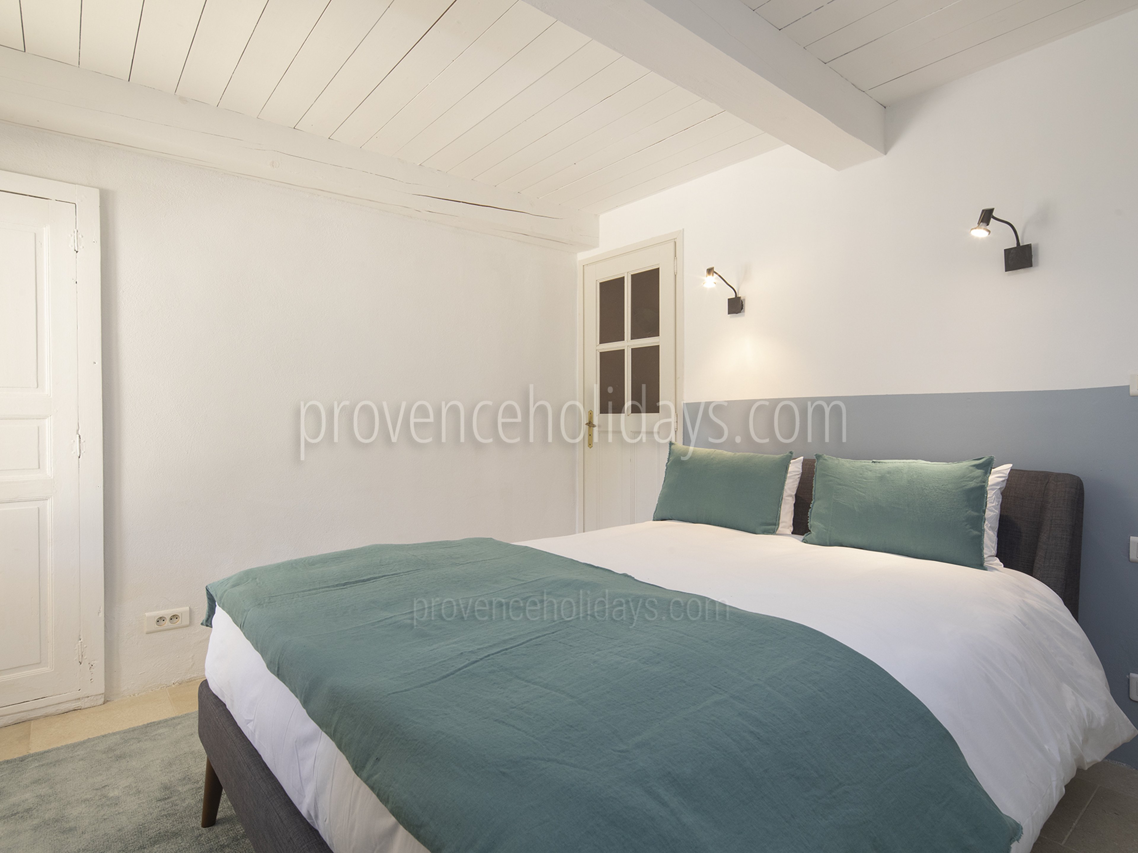 61 - Mas du Carlet: Villa: Bedroom