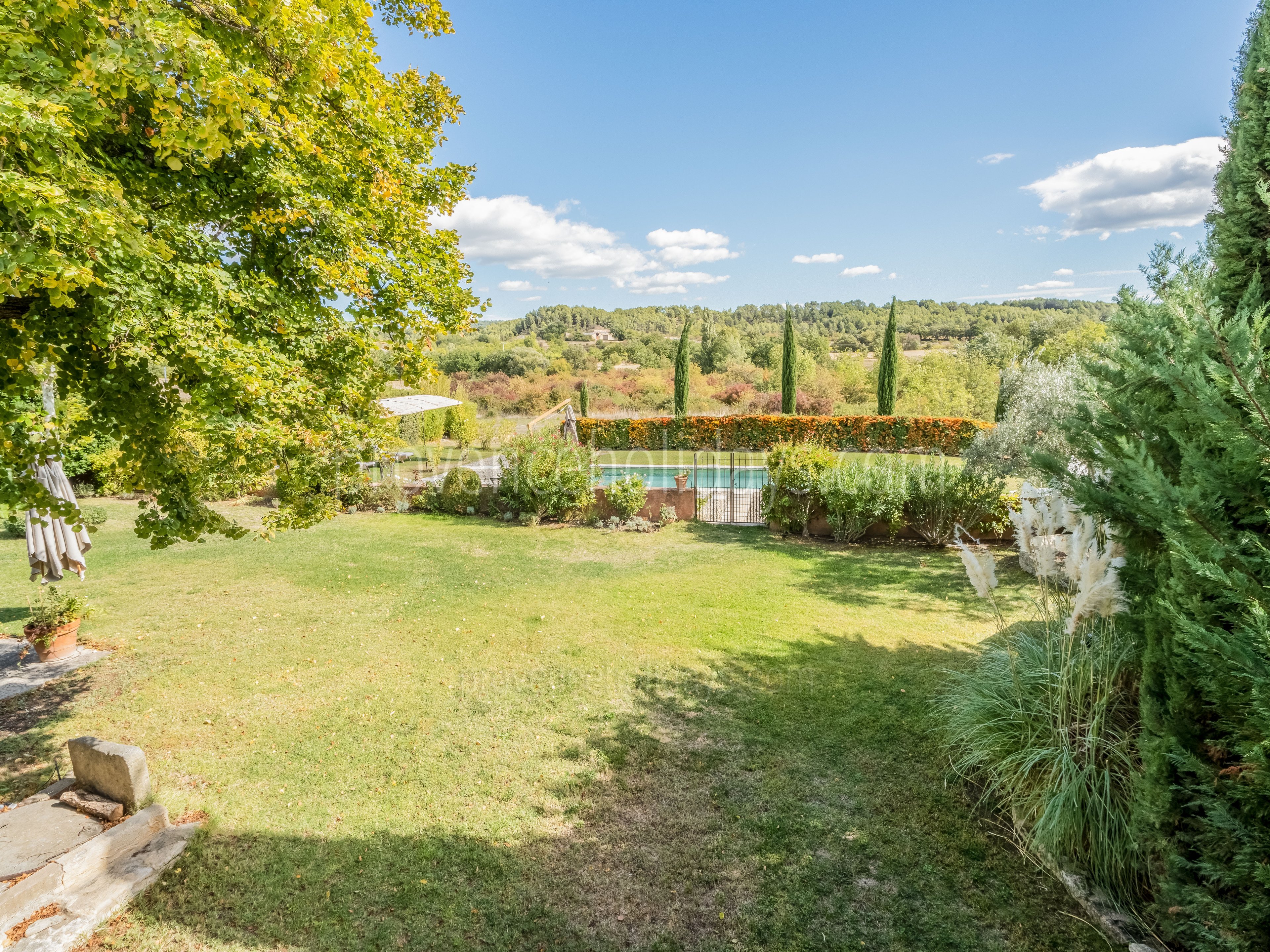 21 - Mas des Barbiers: Villa: Exterior