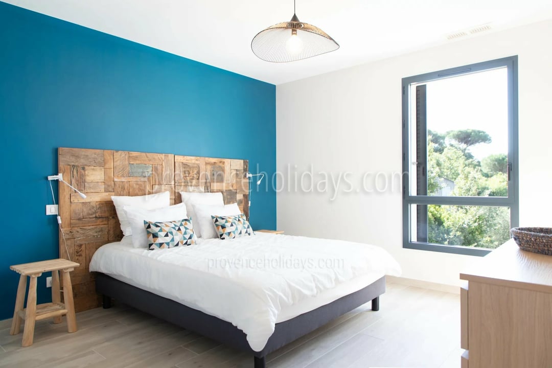11 - Villa Harmonie: Villa: Bedroom