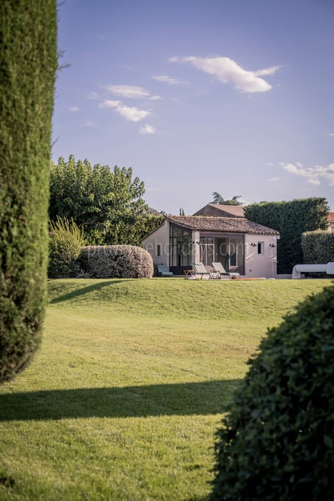 13 - Mas Joliette: Villa: Exterior