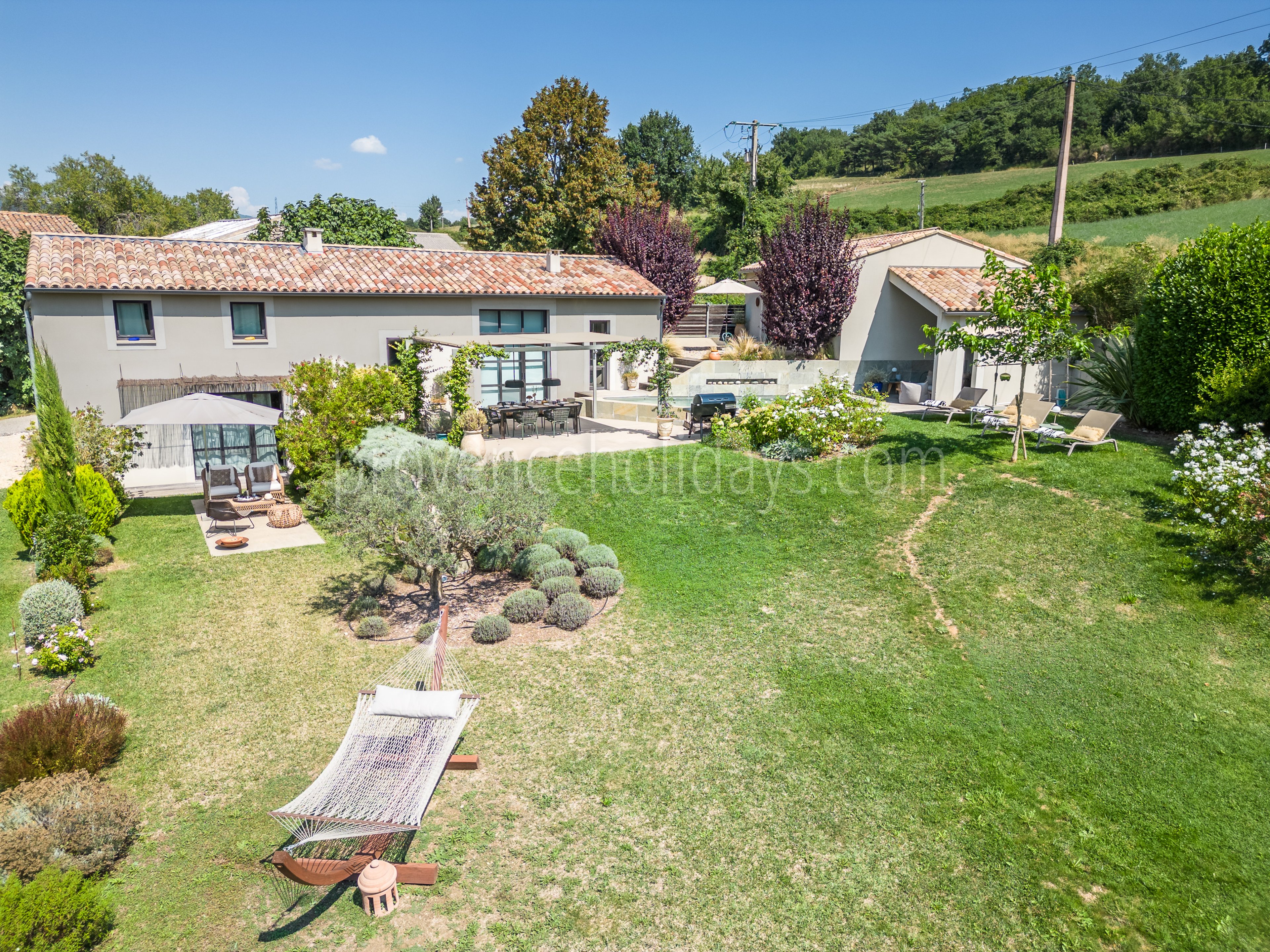 40 - Le Mas du Vallon: Villa: Exterior