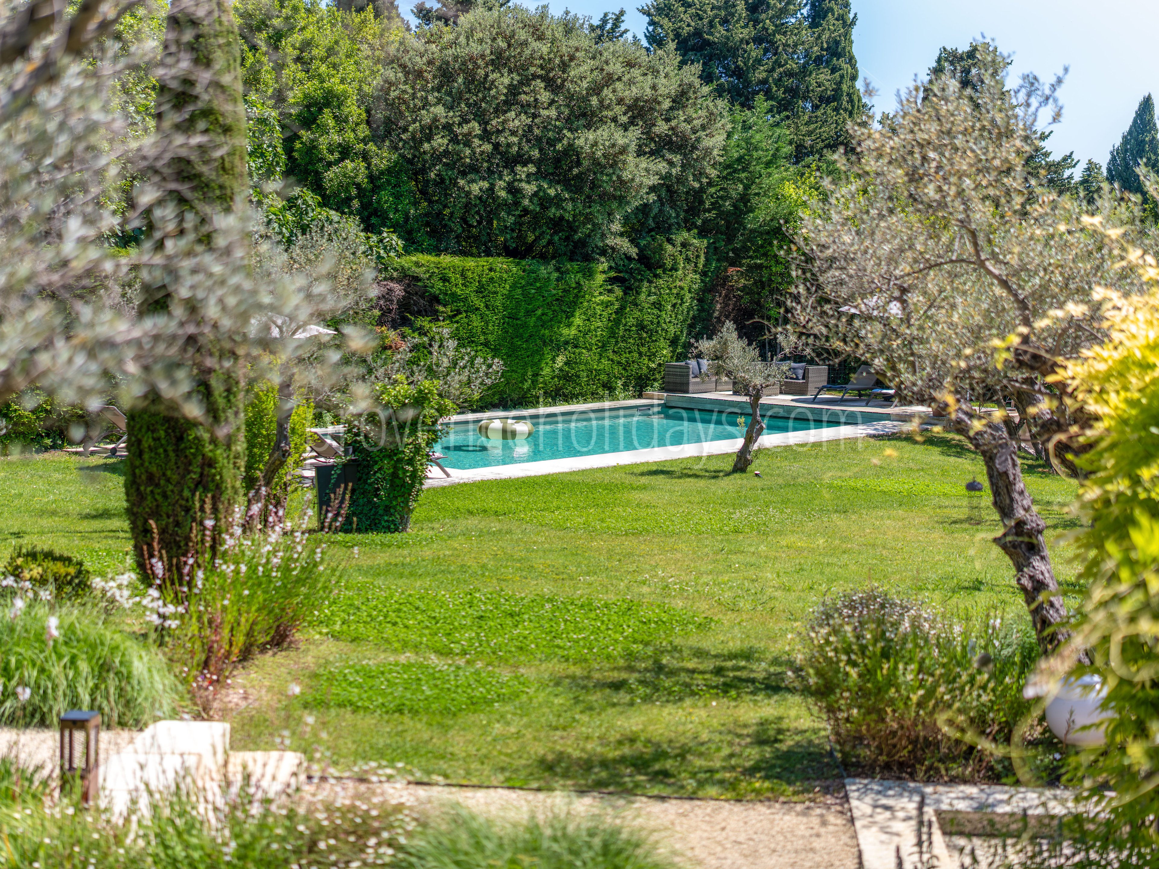 10 - Mas de la Burlande: Villa: Pool