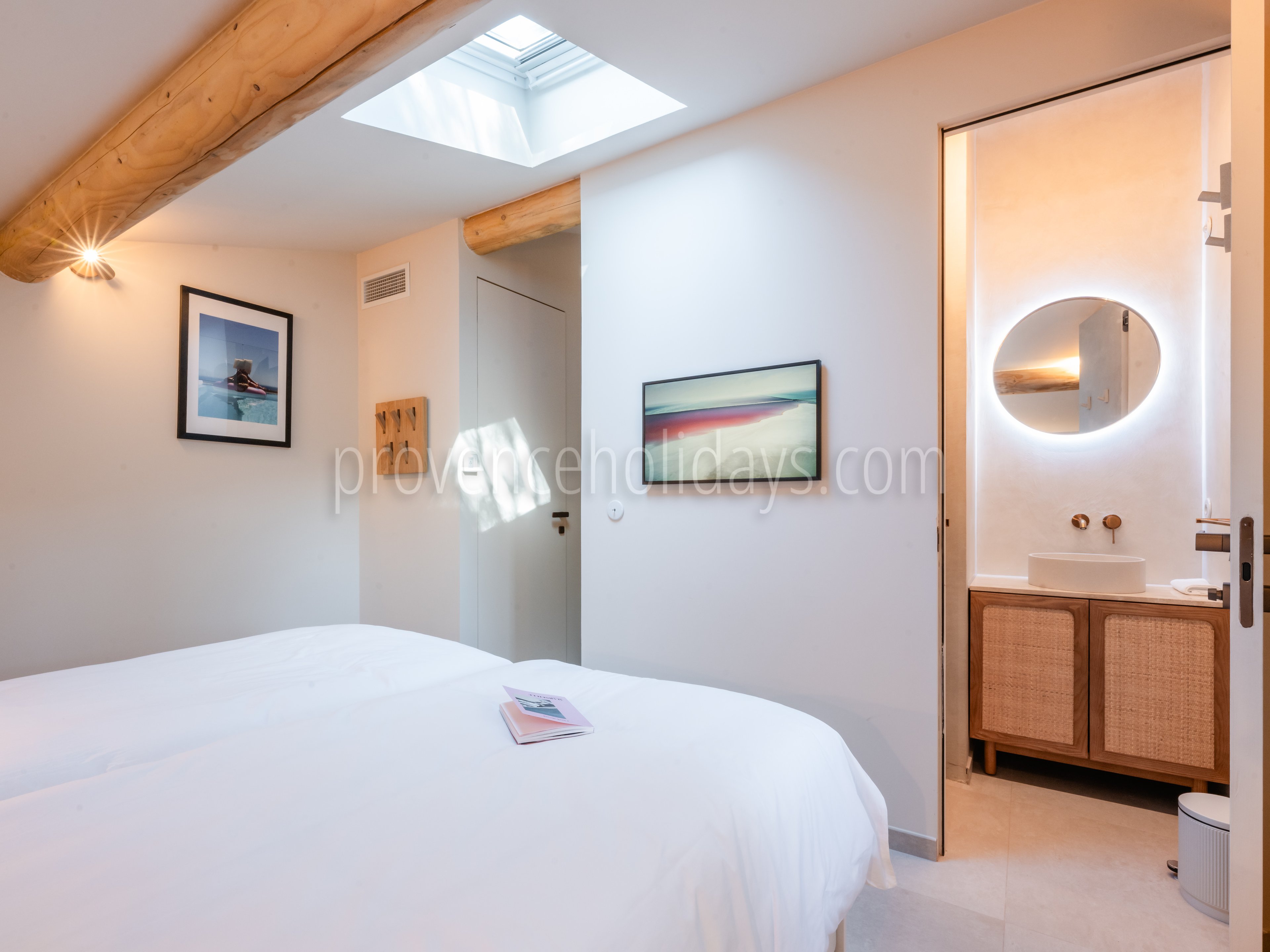 24 - Villa Alba: Villa: Bedroom