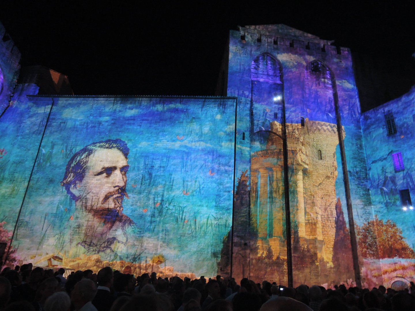 Art & culture Palais des Papes light show
