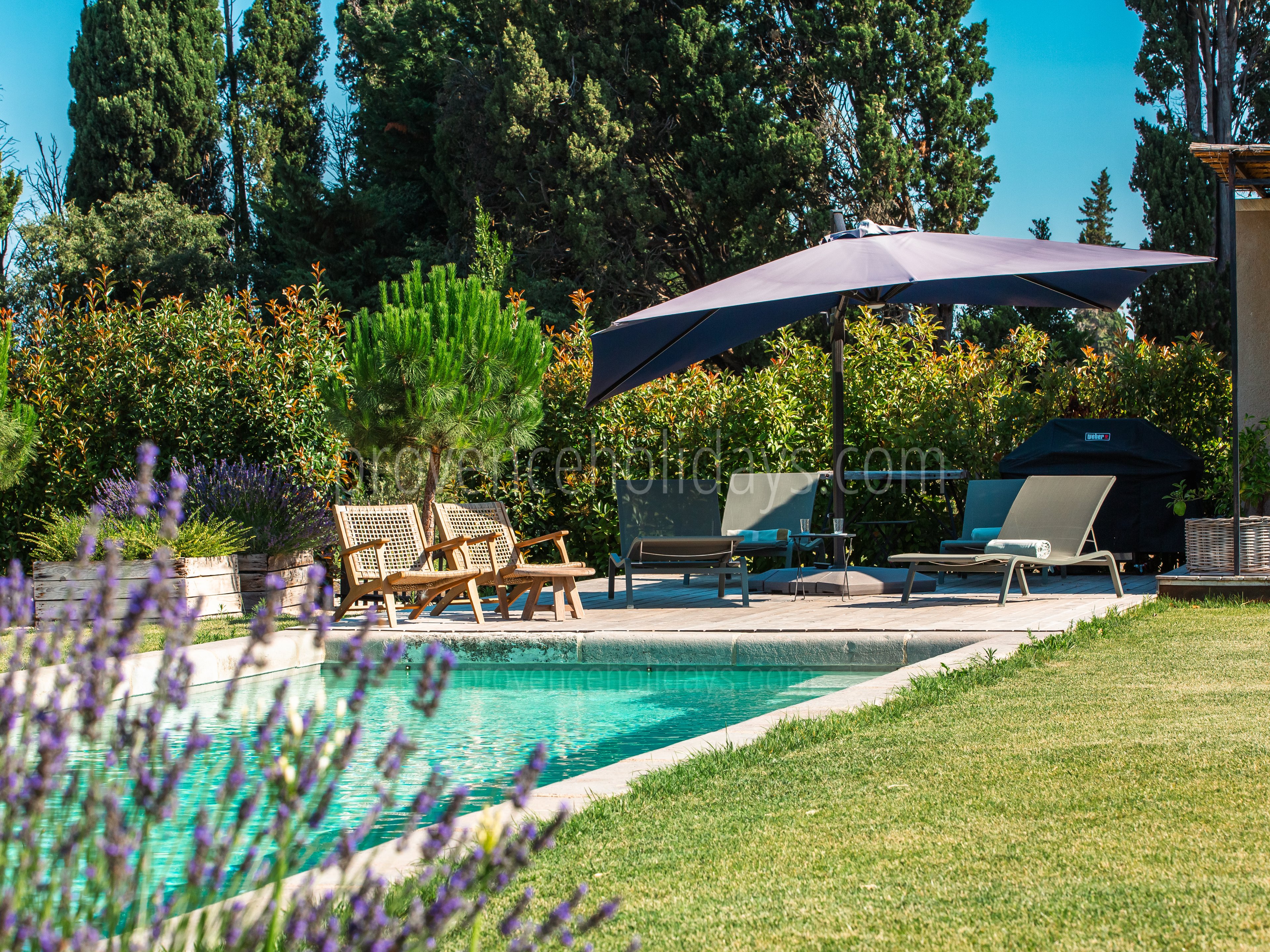 8 - Mas des Lumières: Villa: Pool