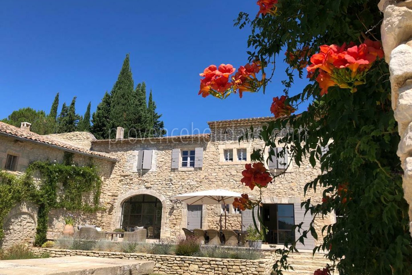 28 - Mas Vaudois: Villa: Exterior