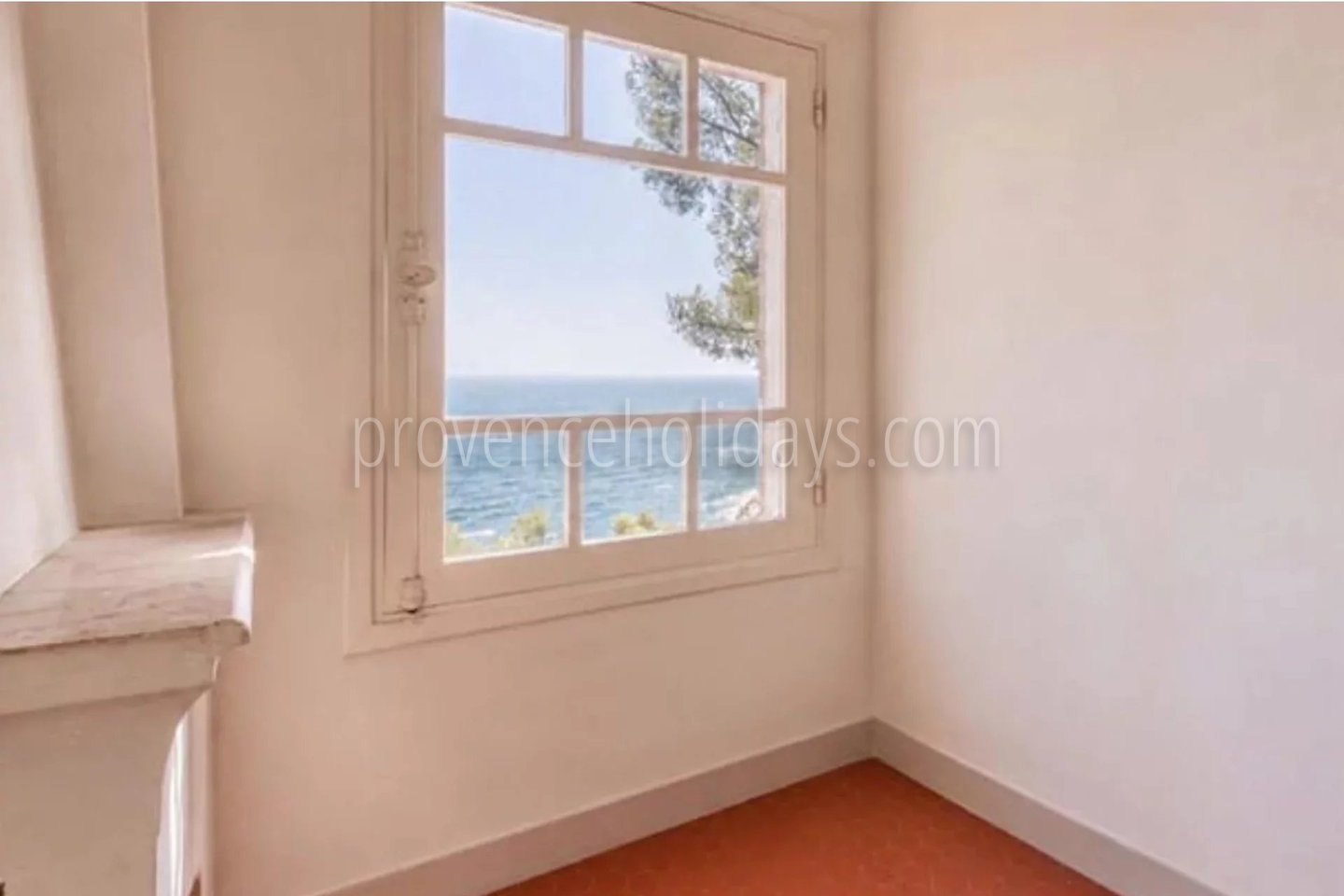 13 - Villa to renovate in Lavandou: Villa: Interior