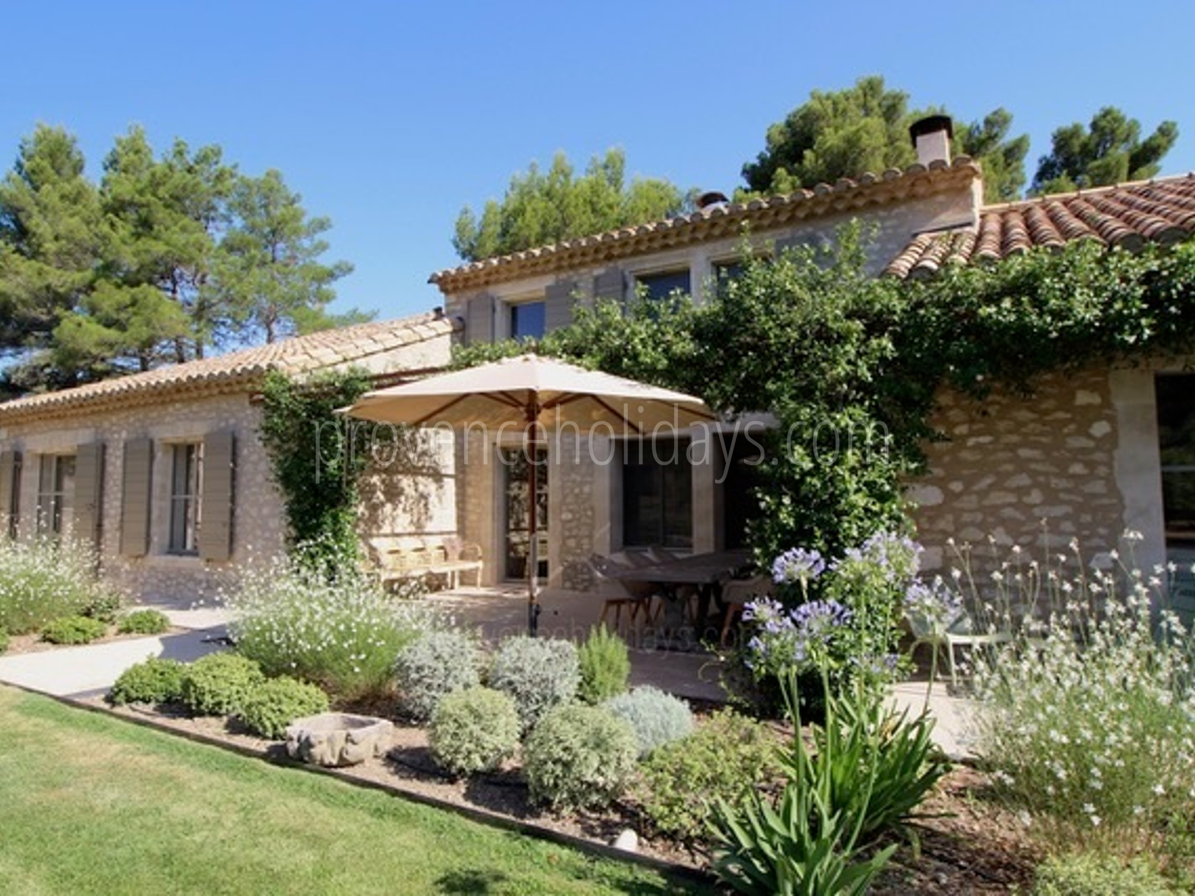 25 - Mas Harmonie: Villa: Exterior