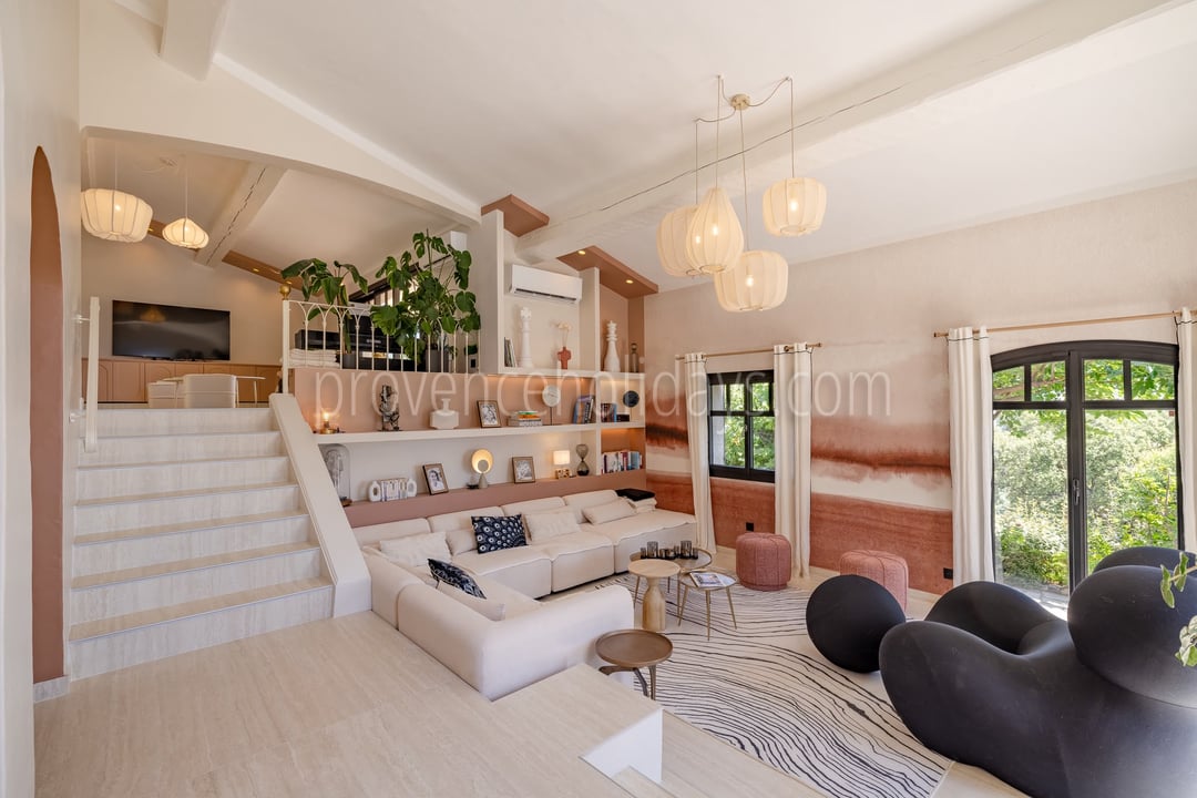 0 - Villa Atome: Villa: Interior