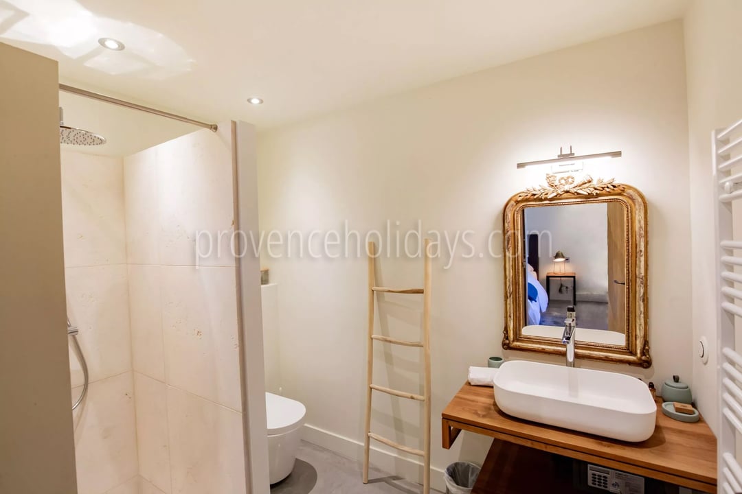30 - Le Domaine de L\'Or Vert: Villa: Bathroom