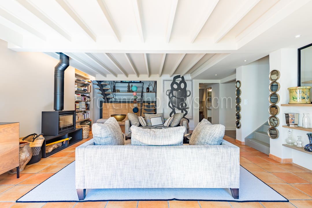 16 - L\'Atelier Provençal: Villa: Interior