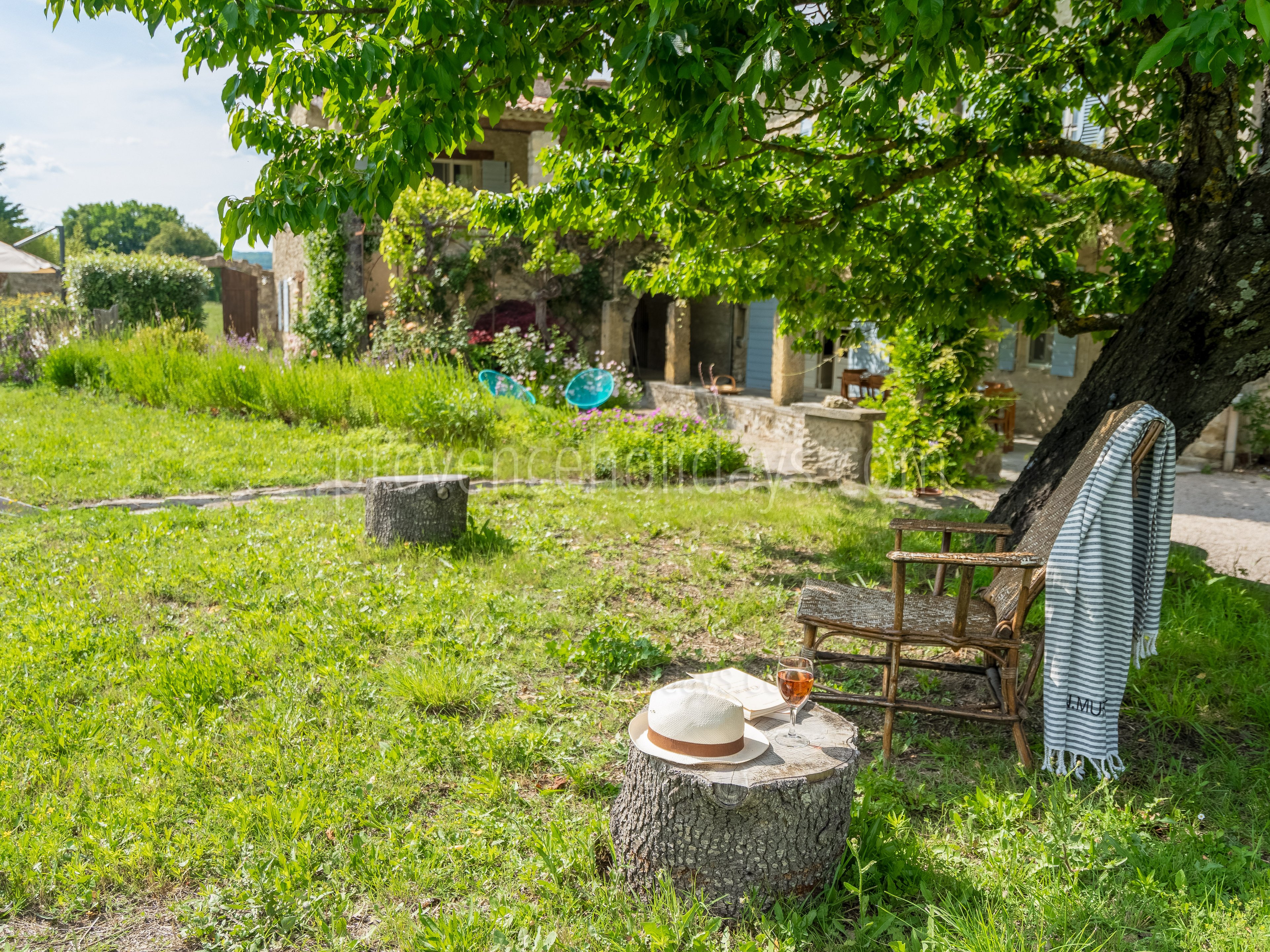 23 - La Bastide Neuve: Villa: Exterior