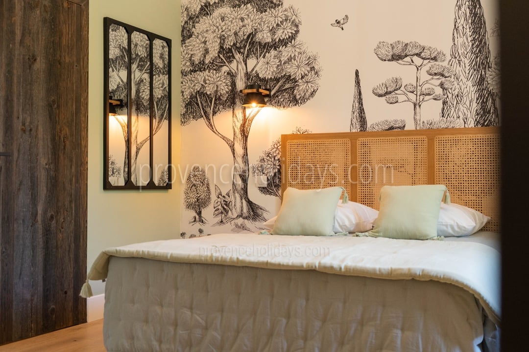 34 - Bastide Leontin: Villa: Bedroom