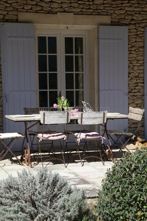 28 - Villa Lacoste: Villa: Exterior