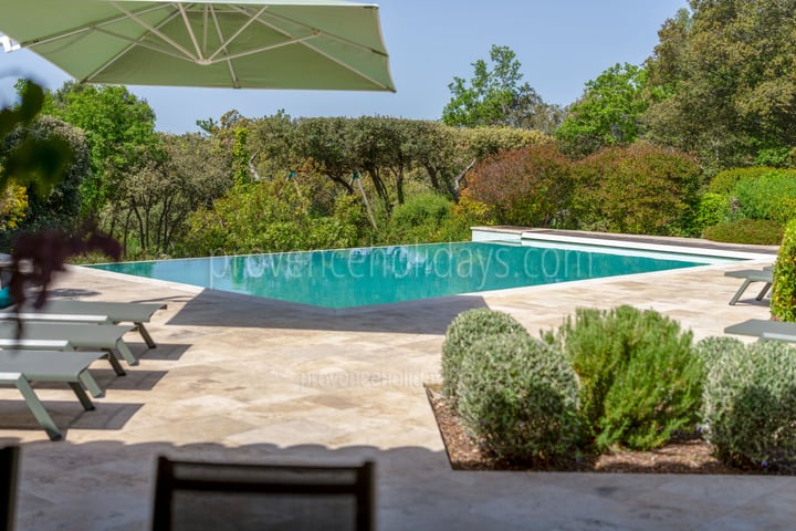 17 - Villa Provençale: Villa: Pool