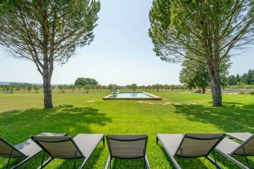 9 - Mas du Temps Suspendu: Villa: Pool