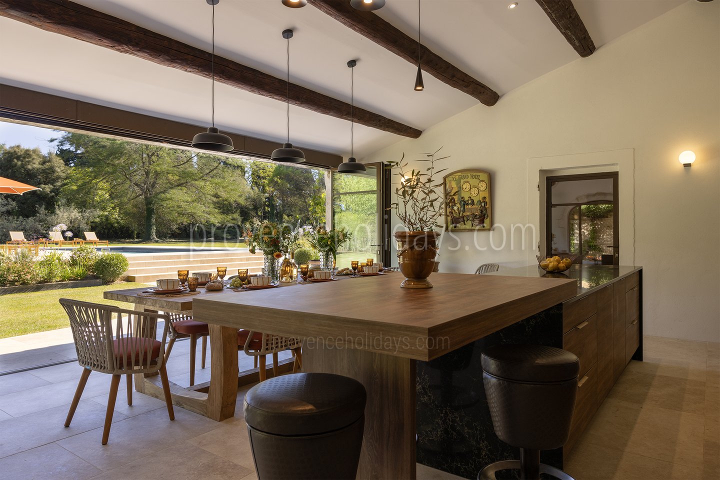 19 - Le Mas des Magnans: Villa: Interior