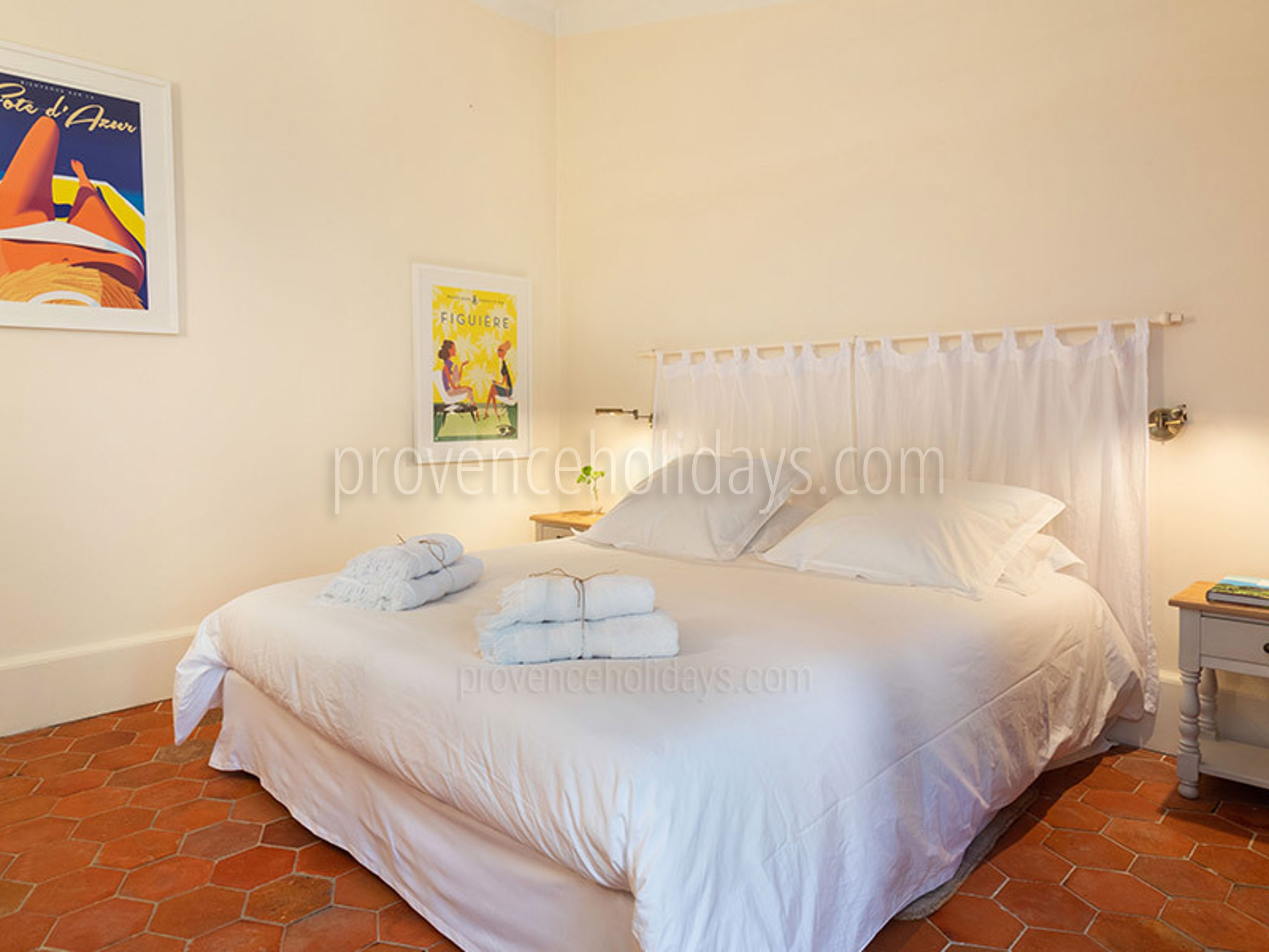 4 - Maison Pellegrine: Villa: Bedroom