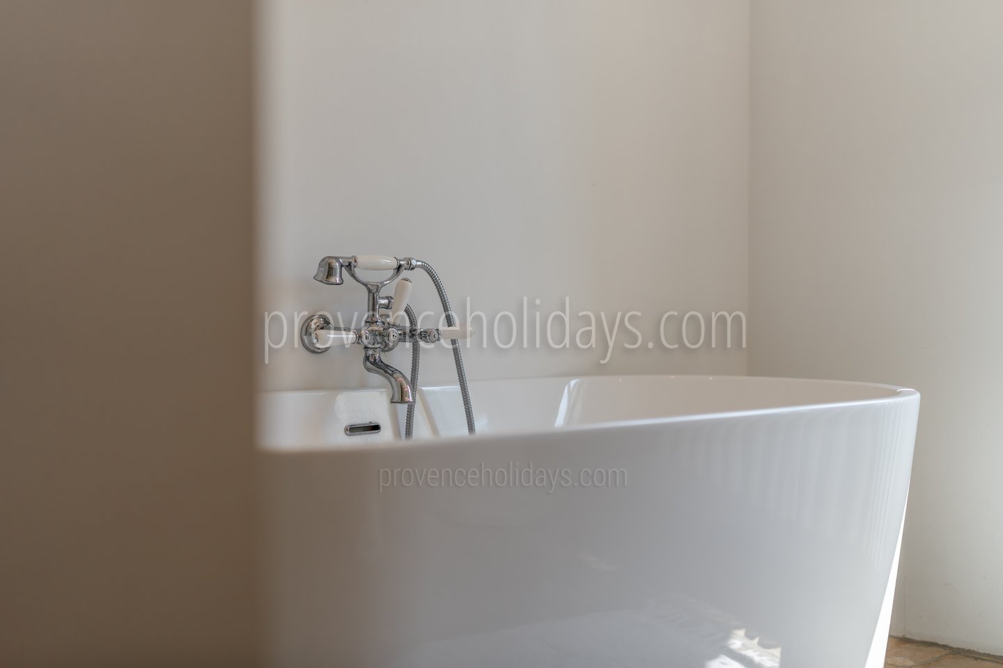 32 - Villa des Alpines: Villa: Bathroom