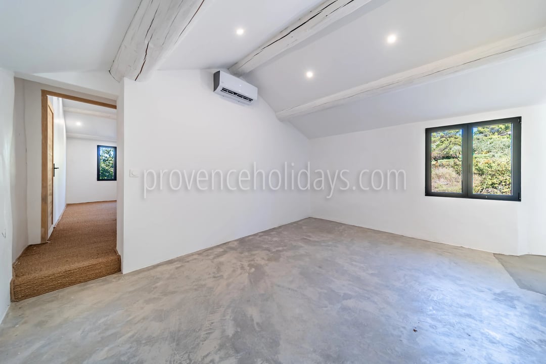 15 - Mas rénové à L\'Isle-sur-la-Sorgue: Villa: Interior