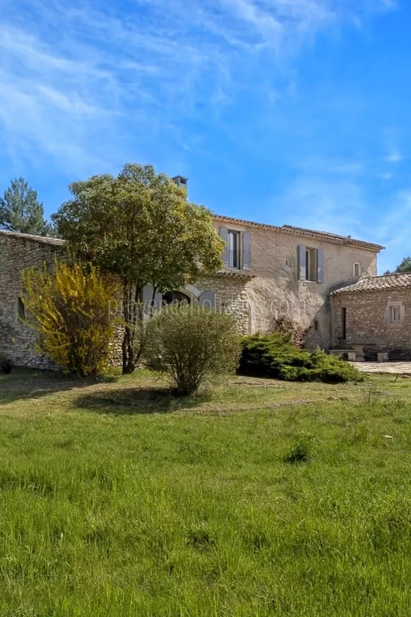 1 - Characterful mas in Ménerbes: Villa: Exterior