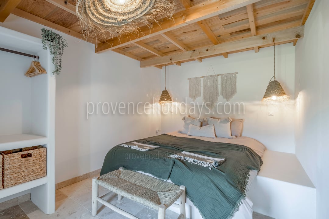 30 - La Bohème: Villa: Bedroom