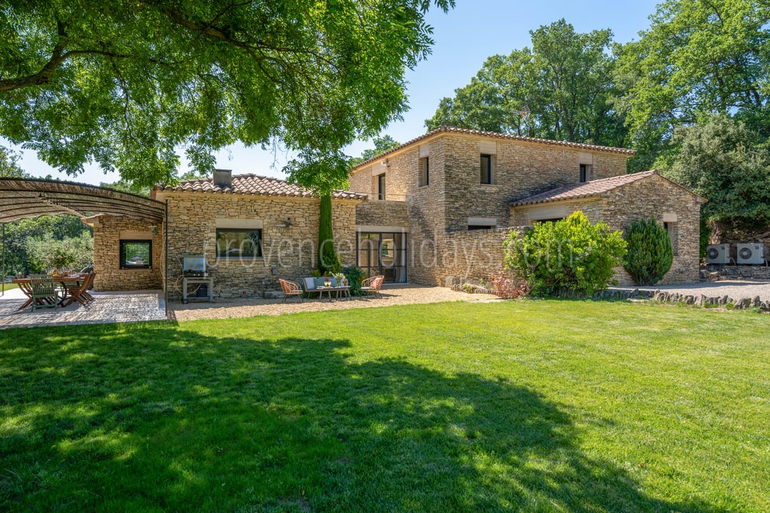51 - Mas des Firmins: Villa: Exterior