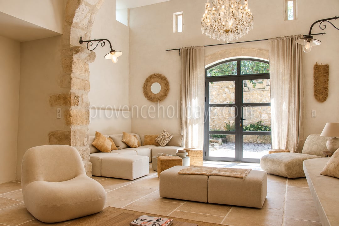 25 - Mas rénové à pied d\'Eygalières: Villa: Interior