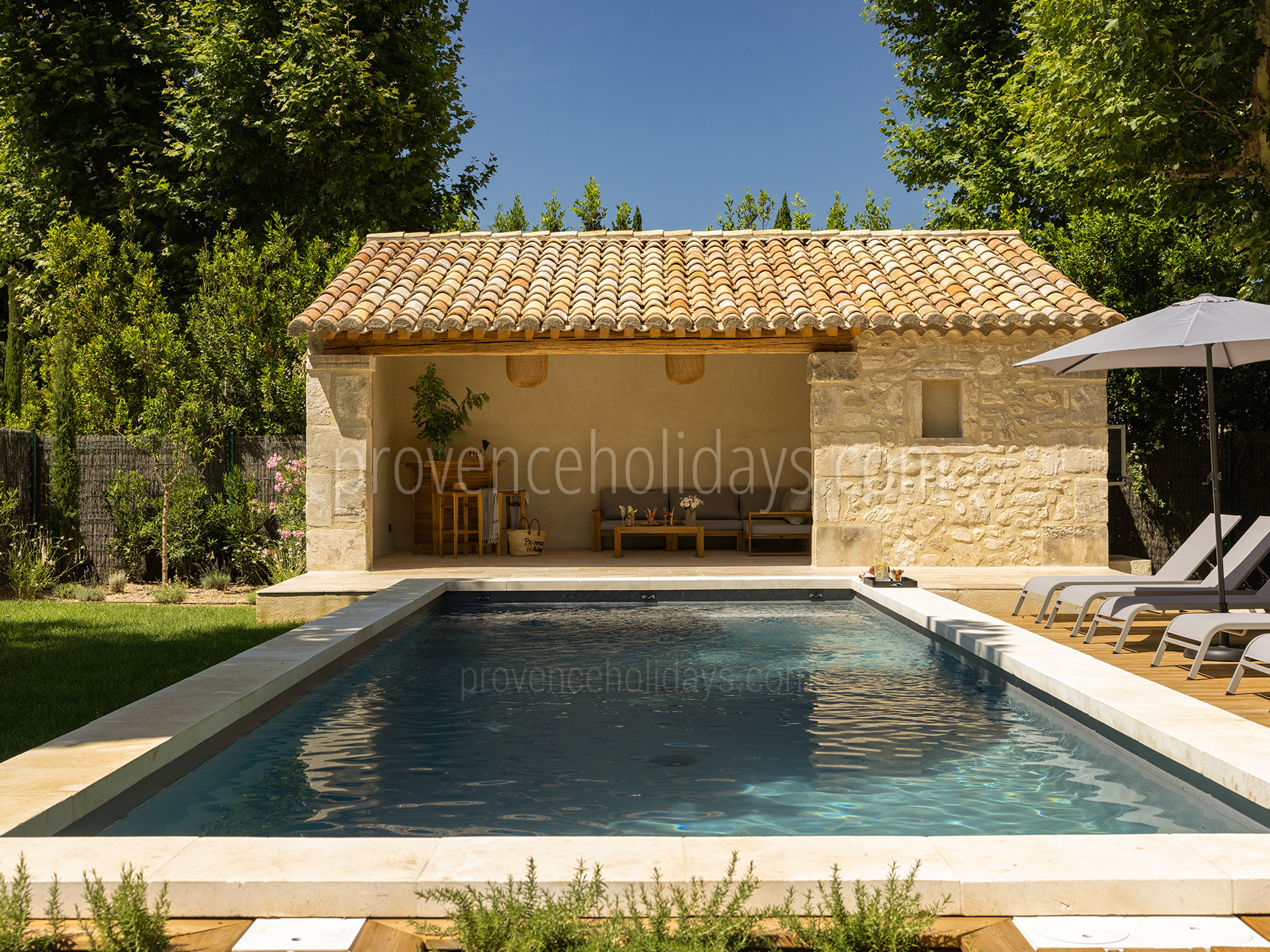 Vacation Rental in the Alpilles - Maison de la Chapelle