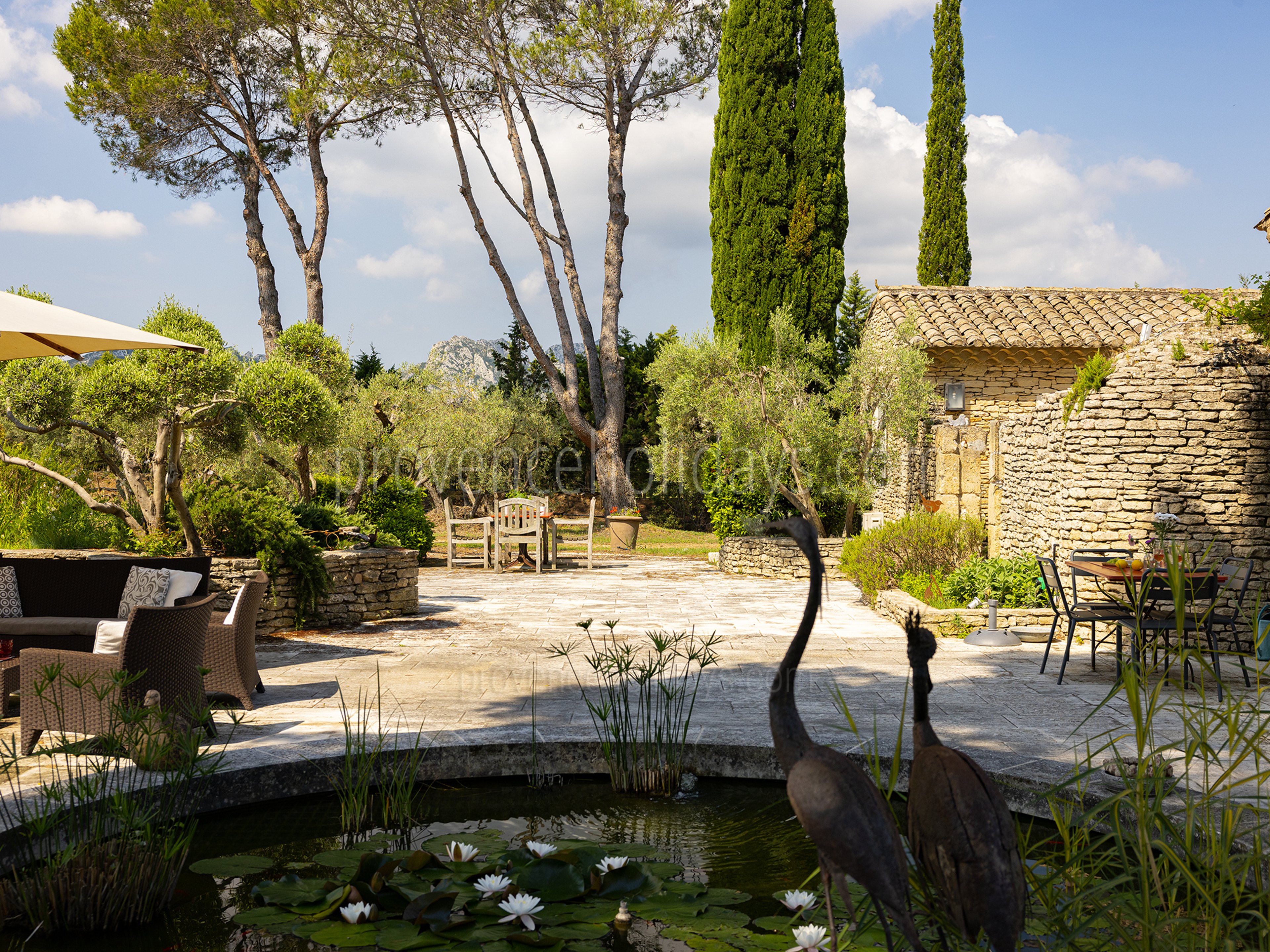 21 - Mas de Tournesol: Villa: Exterior