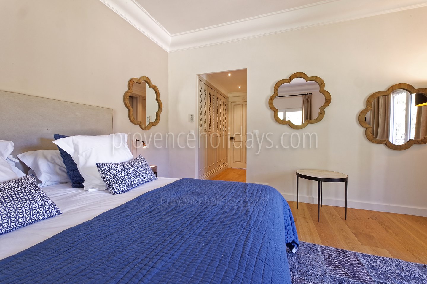 25 - Villa Garrigue: Villa: Bedroom
