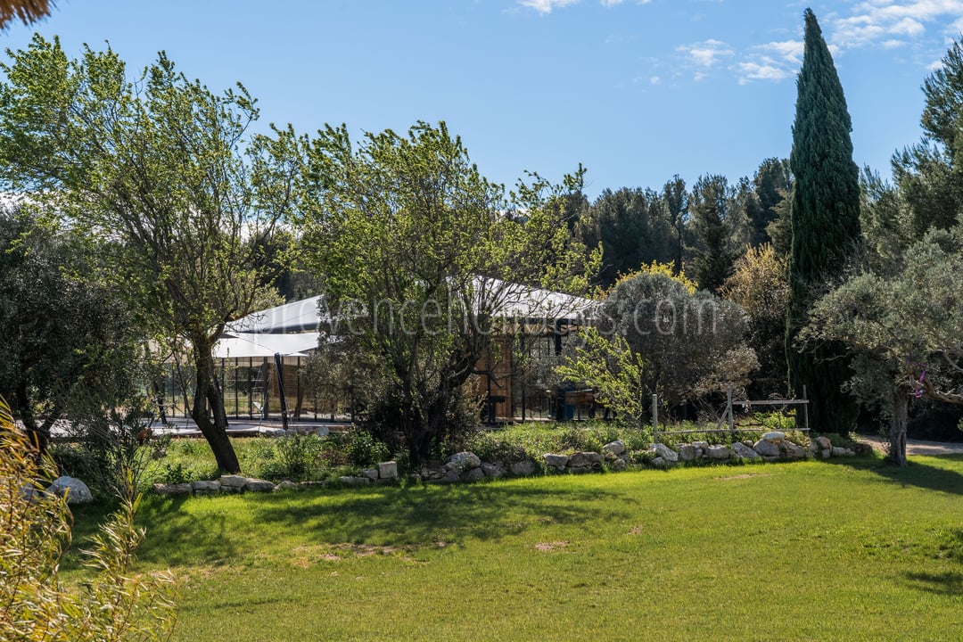 32 - Les Jardins Blancs: Villa: Exterior