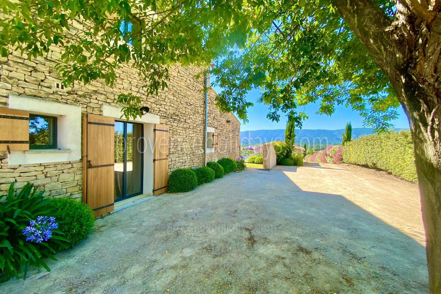 20 - Villa des Lices: Villa: Exterior