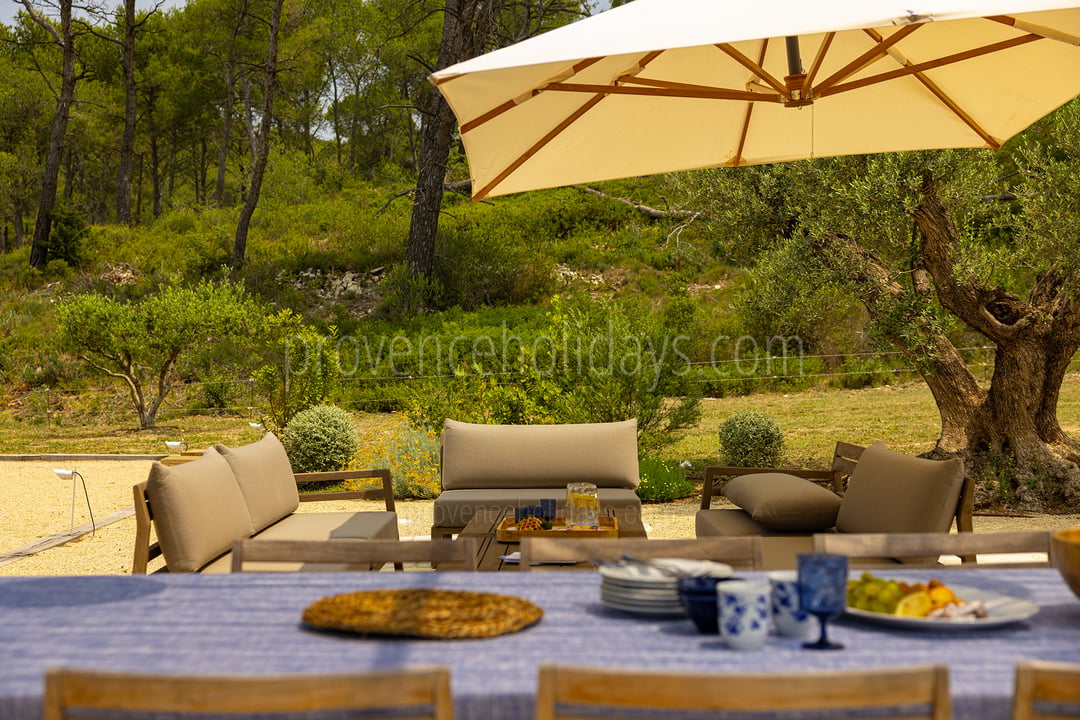 20 - Le Mas Secret: Villa: Exterior