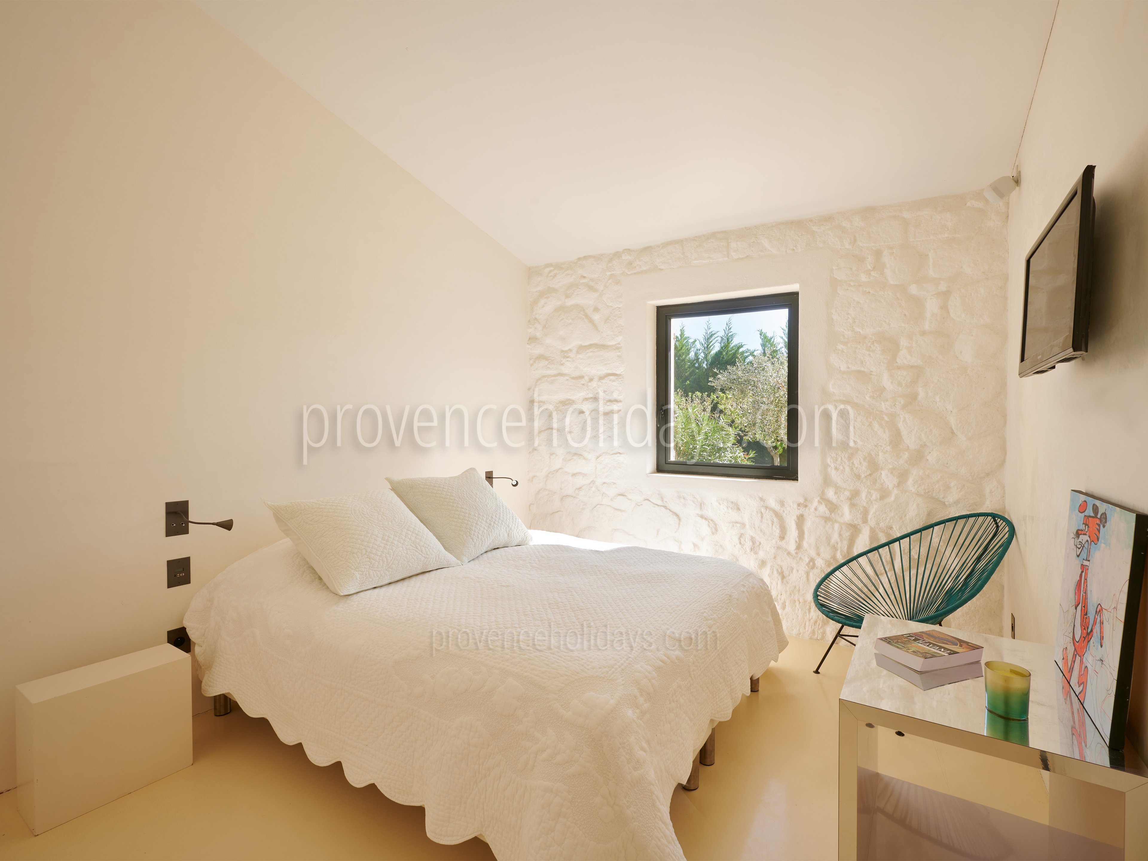17 - Mas de l\'Artisan: Villa: Bedroom