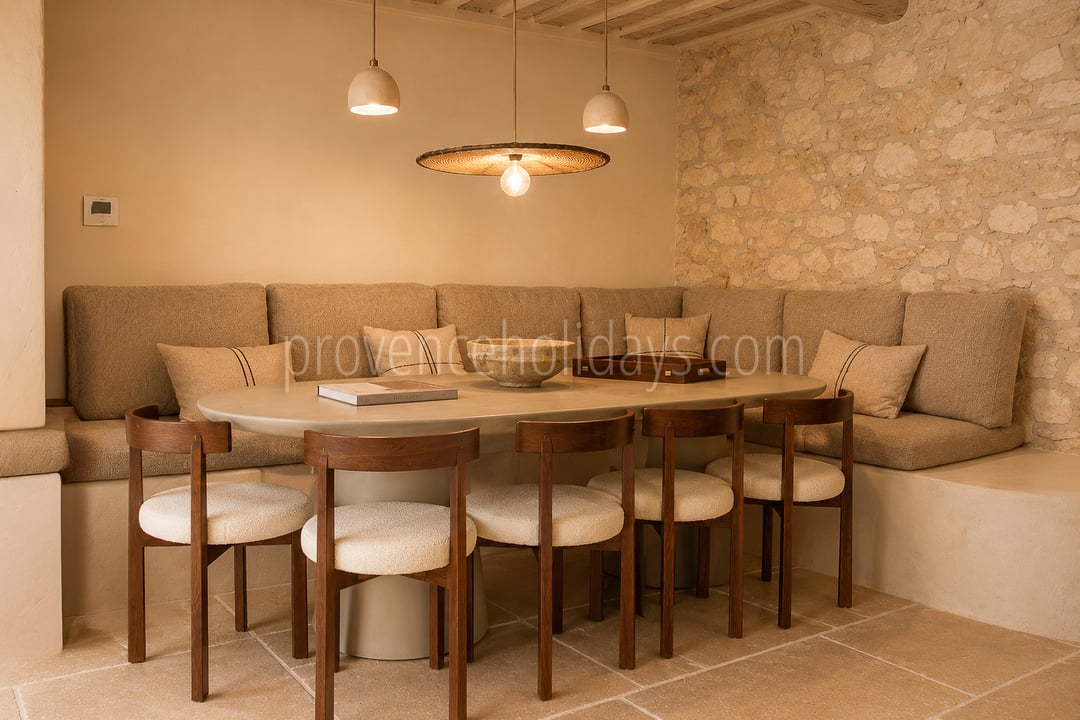 28 - Mas rénové à pied d\'Eygalières: Villa: Interior