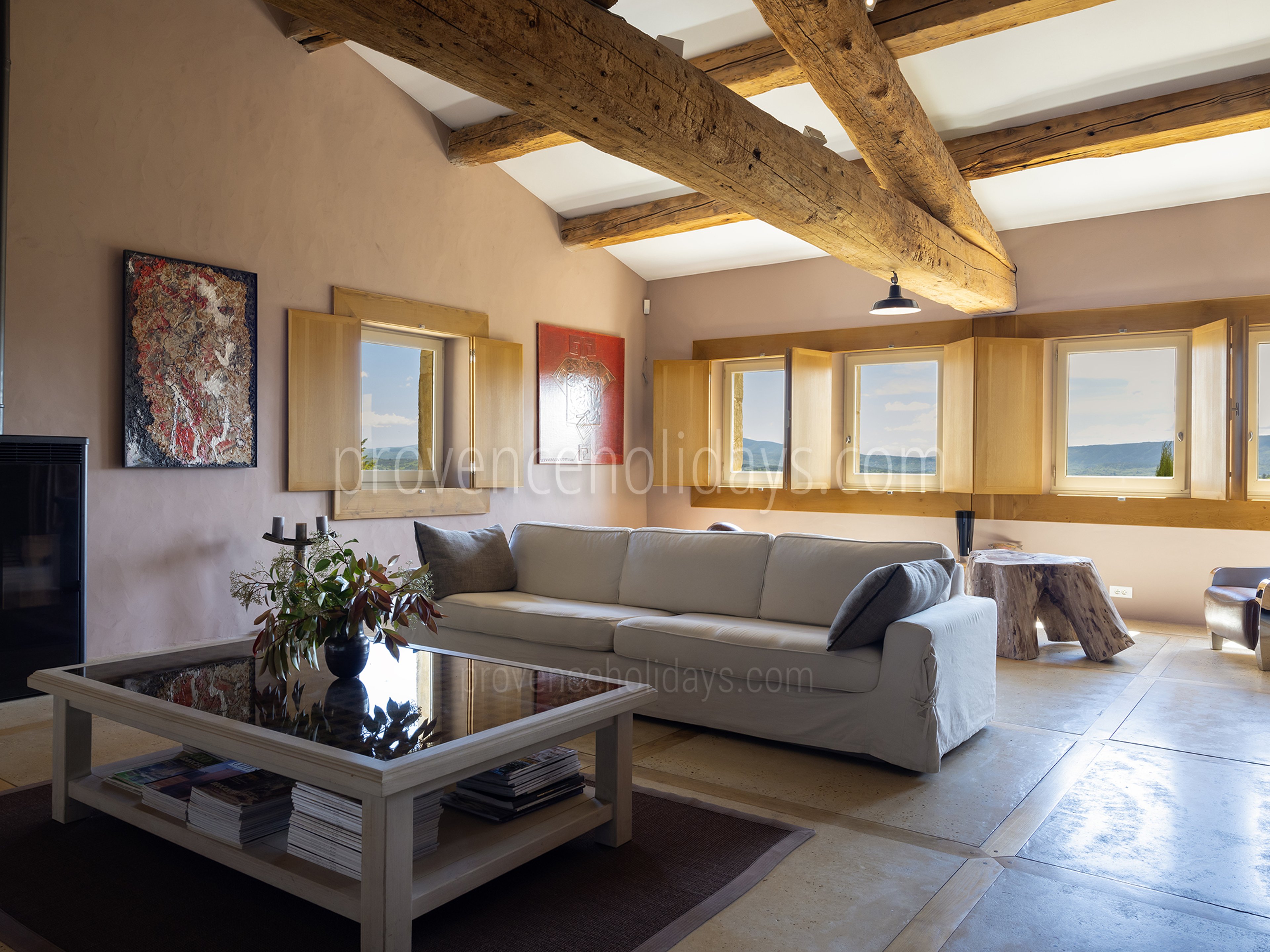 9 - La Maison des Glycines: Villa: Interior
