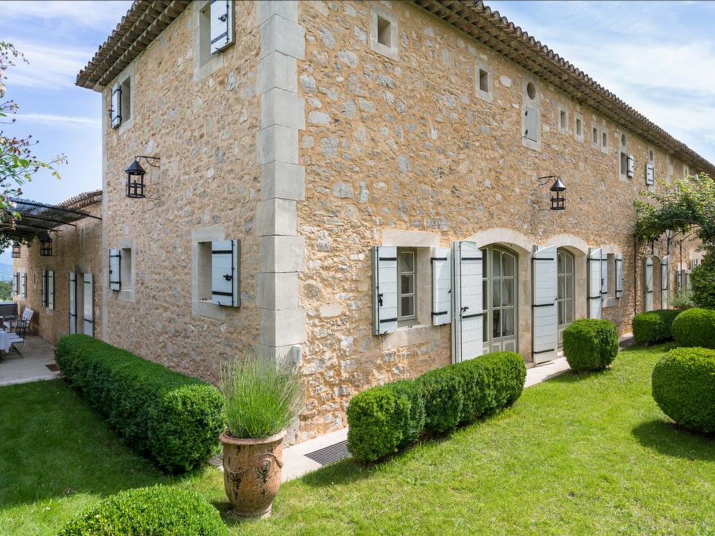 11 - Mas Trigaud: Villa: Exterior