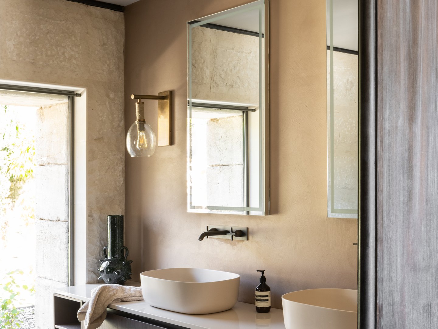 33 - Mas des Collines: Villa: Bathroom 2
