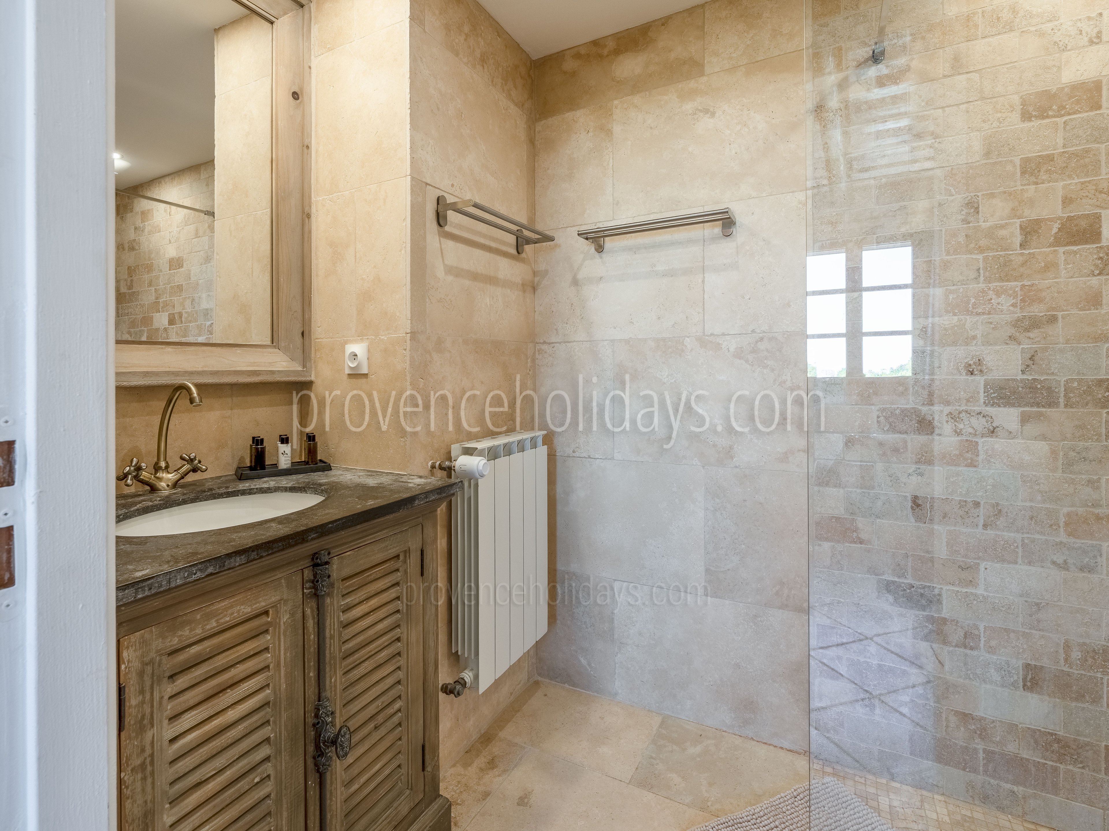 56 - Bastide des Chênes: Villa: Bathroom