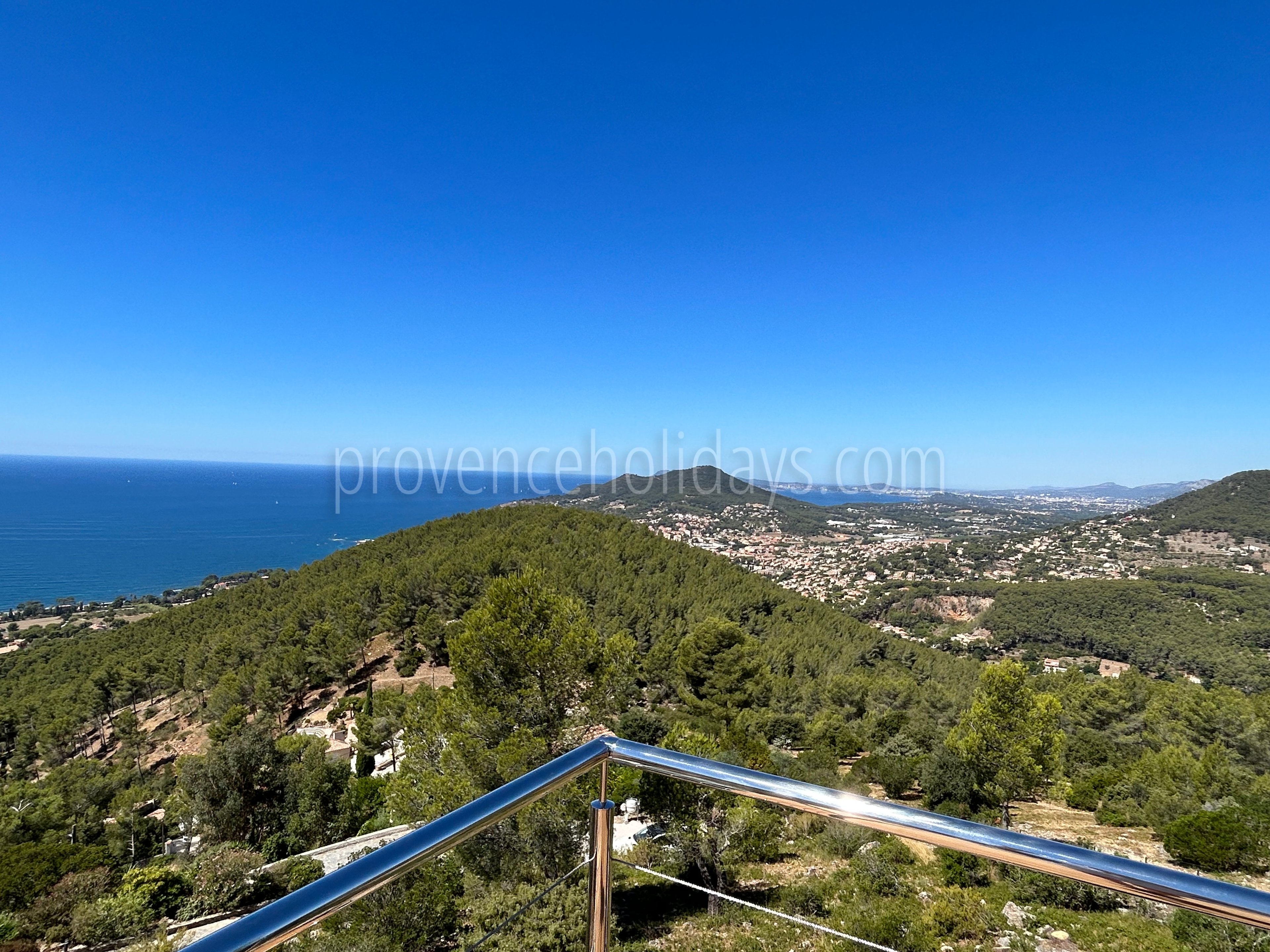 25 - Villa Azur: Villa: Exterior