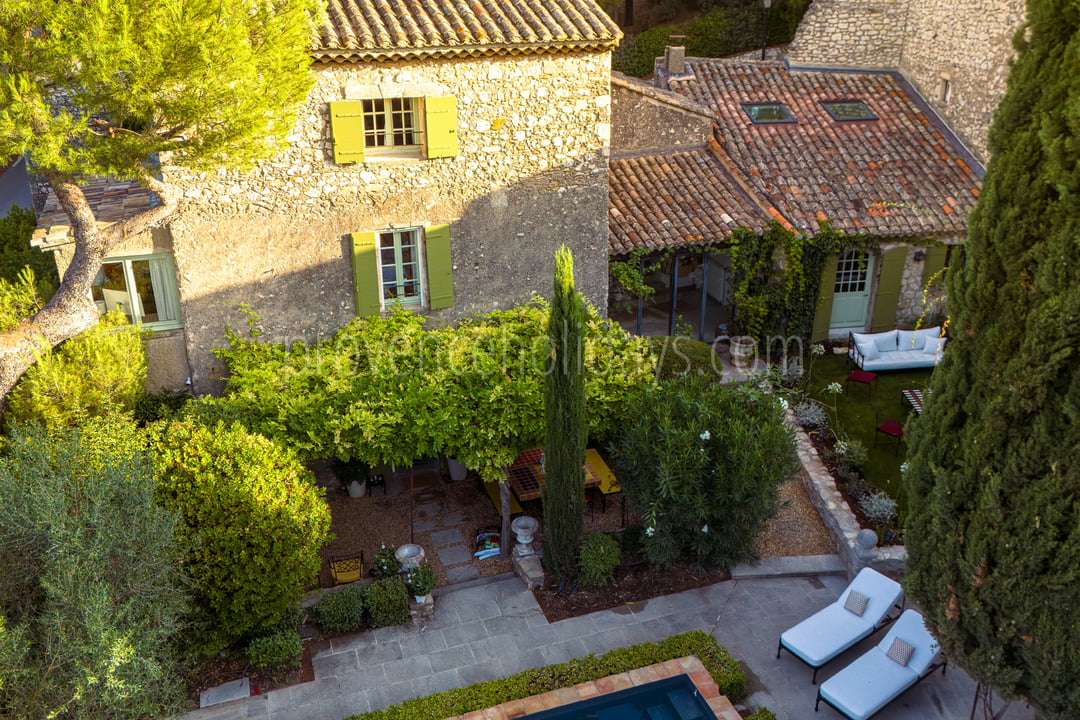 32 - La Mosaïque d\'Eygalières: Villa: Exterior