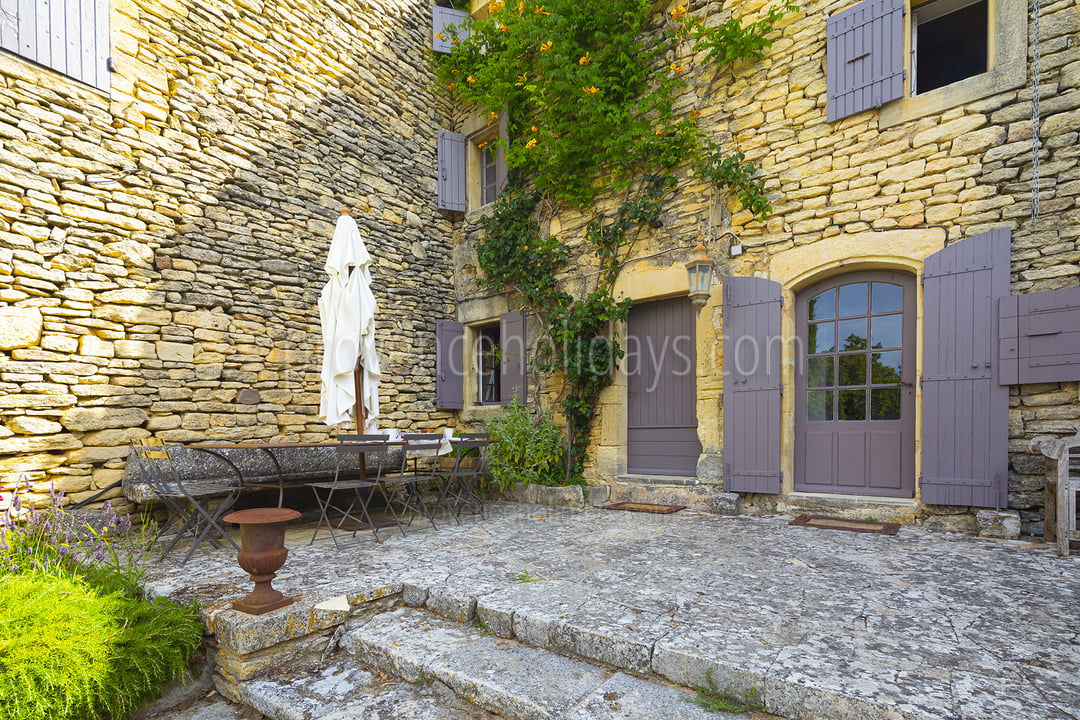15 - La Garrigue: Villa: Interior