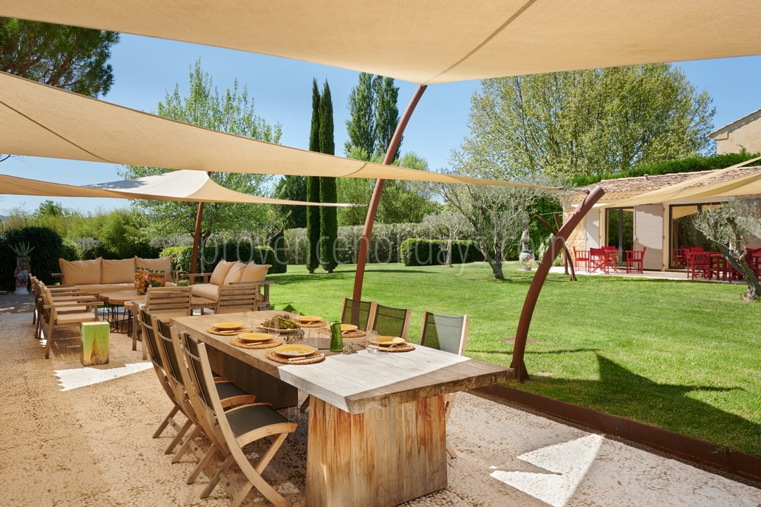 2 - Mas de l\'Artisan: Villa: Exterior